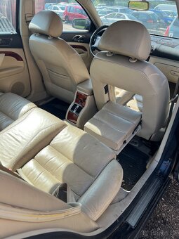 Interiér Superb 1 - 6