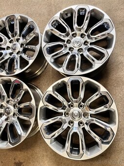 6x129.7 R20 Dodge RAM 1500 5Gen. 2022 Originál Alu - TOP - 6