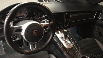 Porsche Panamera GTS 4.8 V8 - 6