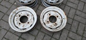 Prodám disky wartburg lze dát na trabant plus poklice - 6