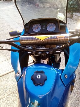 Suzuki dr 650 rse - 6