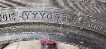 2x pneu Yokohama 215/45/16 90V - 6