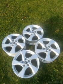 TOJOTA RAV 4 R17 5x114,3 ALU - 6
