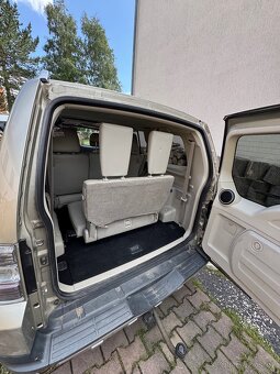 Mitsubishi Pajero V80 - 6