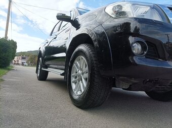 toyota Hilux 3.0  4x4 - 6