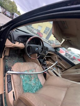 BMW e39 325d - 6