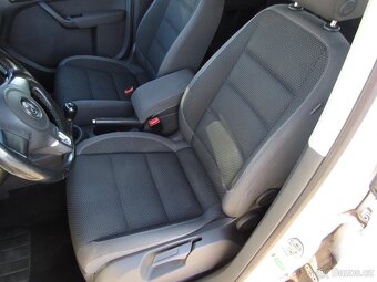 Volkswagen Touran 1.6 TDi ,  77 kW nafta, 2014 - 6