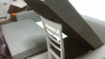 Rohová rozkládací sedačka s úložným prostorem - 6