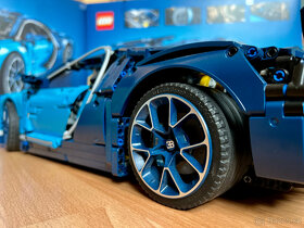 LEGO Technic 42083 Bugatti Chiron - 6