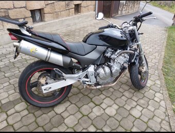 Honda Hornet 600F - 6