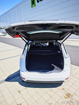 Spolehlivý Citroën C4 Picasso 2.0 HDI – Kompletní výbava - 6