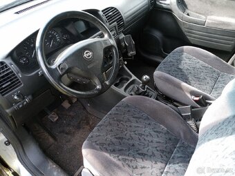 Opel Zafira - 6