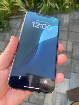 iPhone 11 PRO MAX 256Gb, malé škrábánce - 6