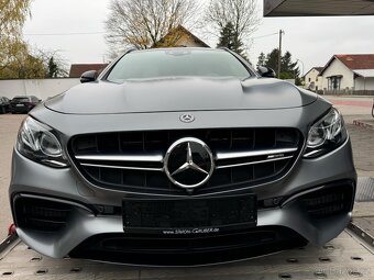 Mercedes-Benz E63S AMG v záruce TOP Stav 612hp 4.0 biturbo - 6