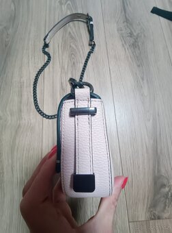Hezká menší kabelka originál Karl Lagerfeld - 6