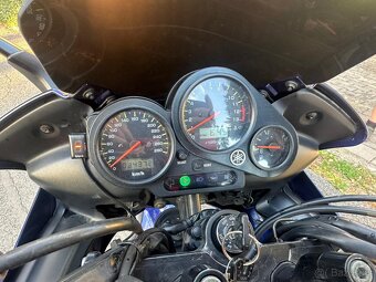 Yamaha FZS 1000 Fazer - 6
