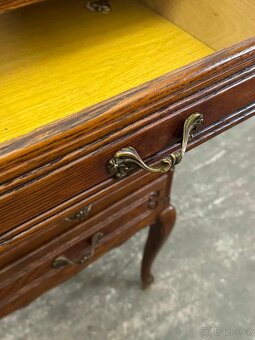 Francouzská komoda s čtyřmi zásuvky (134010) - 6