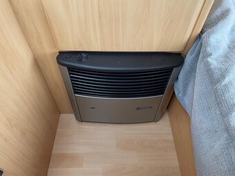 Beyerland Sprinter 390, 2003, pevná postel, stan - 6