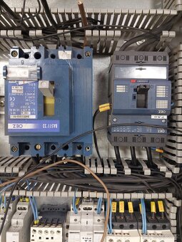 Prodám elektro rozvaděč 100 A - 6