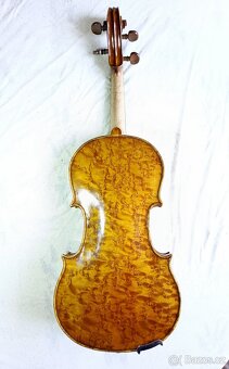 Housle 4/4 - 6