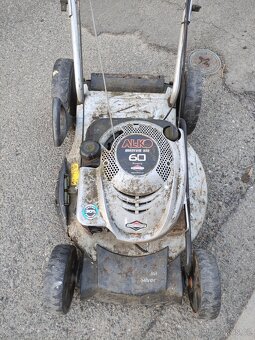 Sekačka na trávu - 6