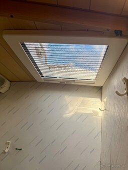 Karavan knaus  8903 - 6