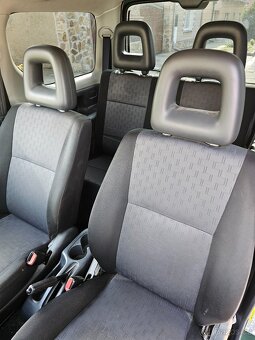 Suzuki Jimny 1.3 rok 2010 - 6