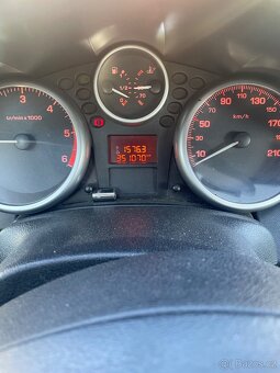 Peugeot 207 - 6