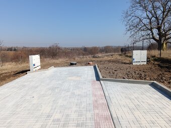 PRODEJ stavebního pozemku - 6
