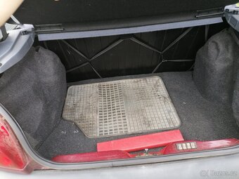 Ford fiesta - 6
