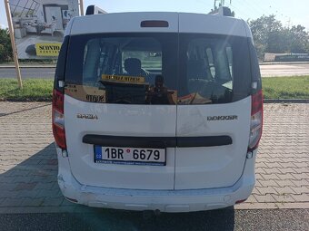 DACIA DOKKER 1.2 Tce spaluje olej kouří - 6