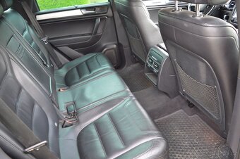 Volkswagen Touareg 3.0TDI ,NAVI ,tažné na 3,5 tuny - 6