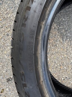 Letní pneu Pirelli 215/45 R17, dot0824, vzorek 6mm+ - 6