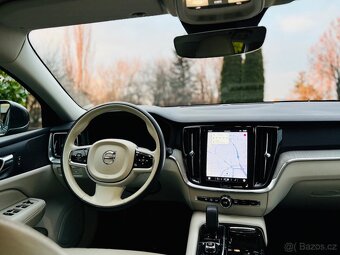 Volvo V60 T6 257kW Recharge 4x4 Koup.ČR,TAŽNÉ,2022,69tkm - 6