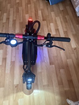 Elektrokoloběžka - 6