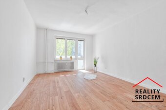 Pronájem bytu v os. vlast. o velikosti 3+1+lodžie/66m2 na ul - 6