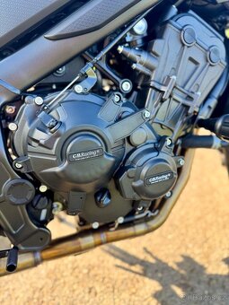 Honda CB 650R, Black Edition, ČR - 6