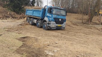 Mercedes Benz AXOR 3243, 8x4 třístranný sklápěč. - 6