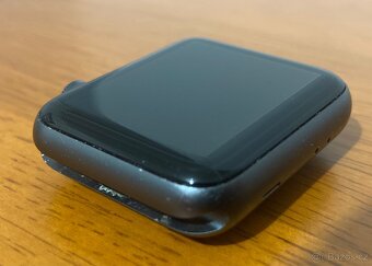 Apple Watch Series 3 42mm - 6