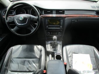 ŠKODA SUPERB COMBI 2,0TDi 125kw 4x4 bez koroze 2010 - 6