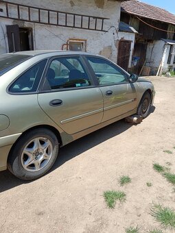 Renault laguna 1.8 16 V - 6