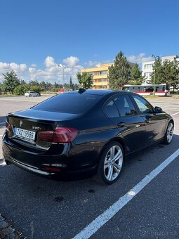 BMW F30 330i 185kw manuál - 6