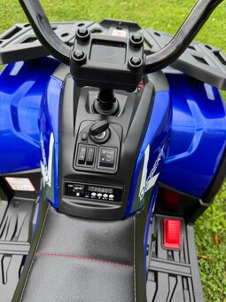 Dětská elektrická čtyřkolka 4x4 - 6