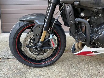 Triumph speed triple 1050 RS - 6