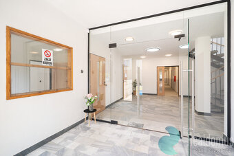 Pronájem, administrativní budovy, Školní ul., České Budějovi - 6