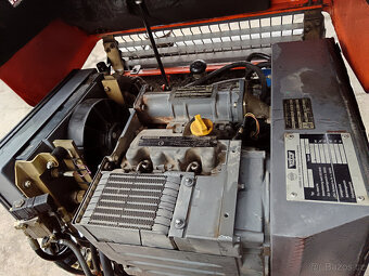 HAMM H10 3 TUNY vibrační válec - 6