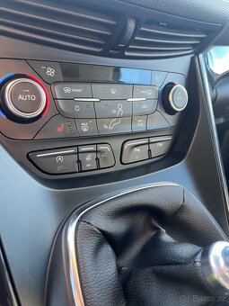 Ford Kuga ST-line 4x4, XENONY - 6