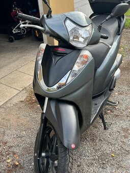 Honda 300i sh - 6
