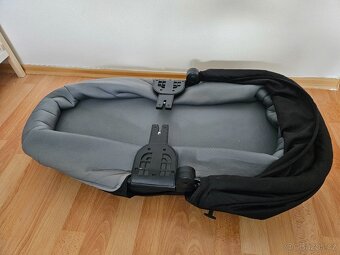 Korbička THULE + příslušenství - 6