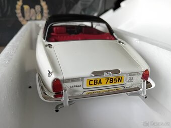 Jaguar XJ 4.2C a Opel Manta TE 2800 Green & Black 1:18 BoS - 6